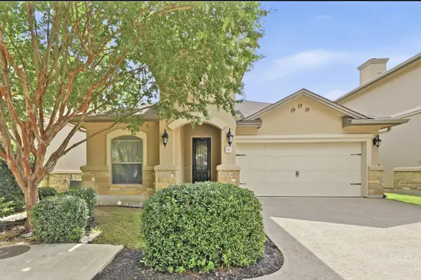 127 Via Villina, Buda, TX 78610