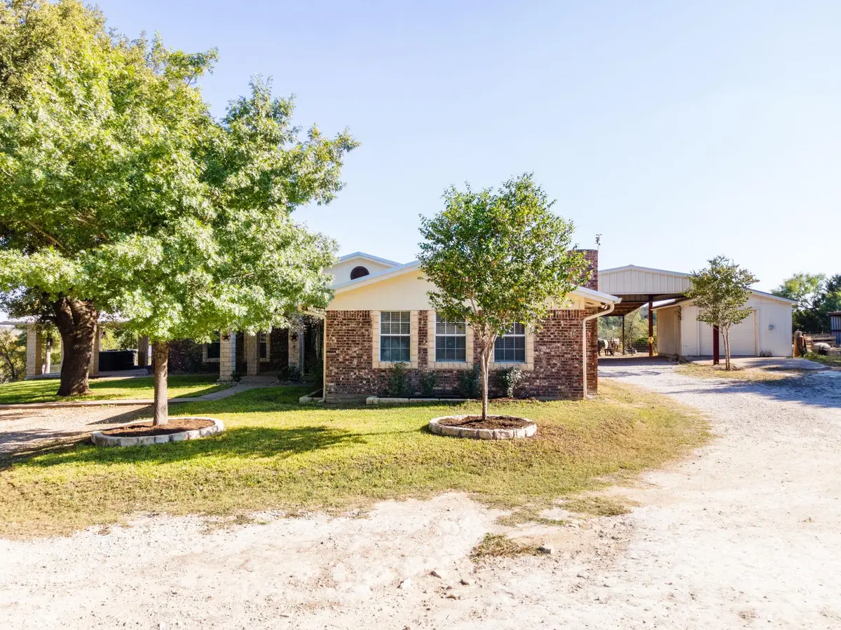 207 County Road 4492, Kempner, TX 76539 - Image #1
