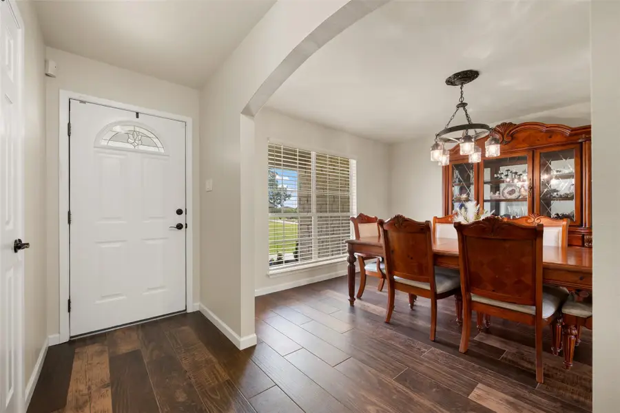 111 Lookout Cir, Hutto, TX 78634 - #3