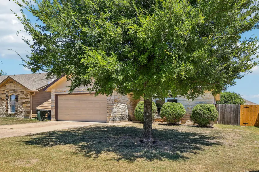 224 Copper Ln, Jarrell, TX 76537 - #3