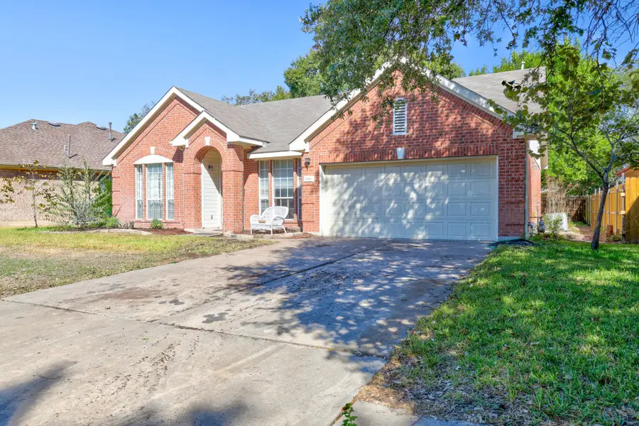 1516 Natural Bridge Ln, Pflugerville, TX 78660 - Image #2