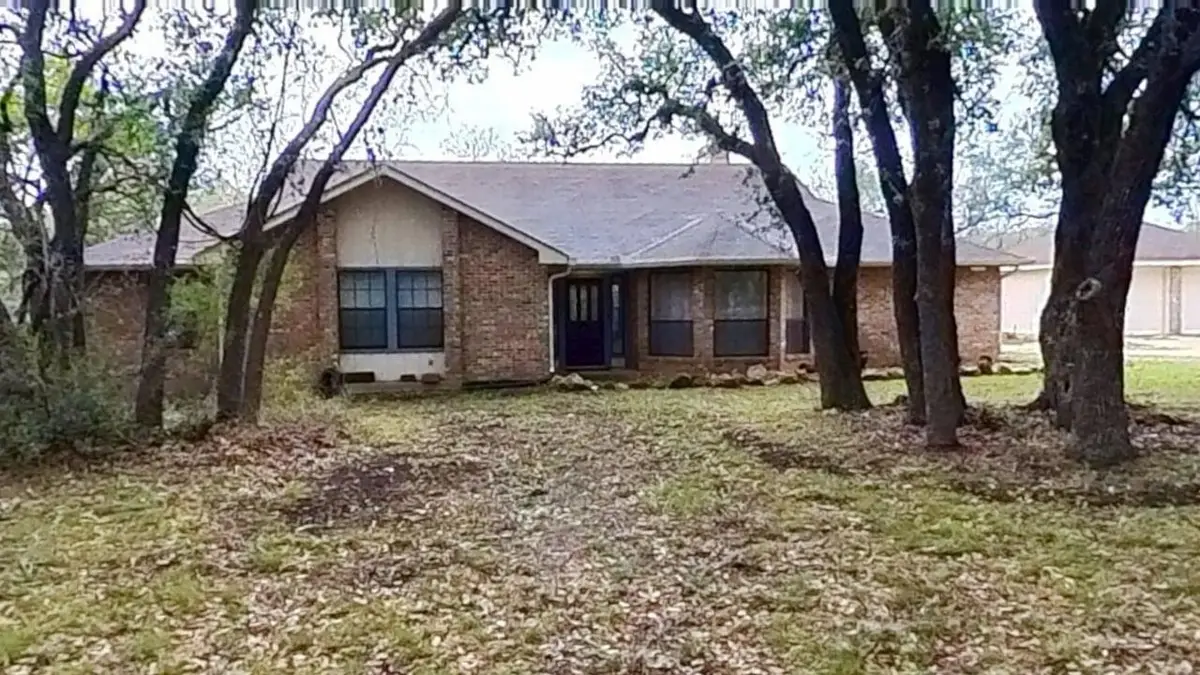 111 Clydesdale Dr, San Marcos, TX 78666 - Image #1