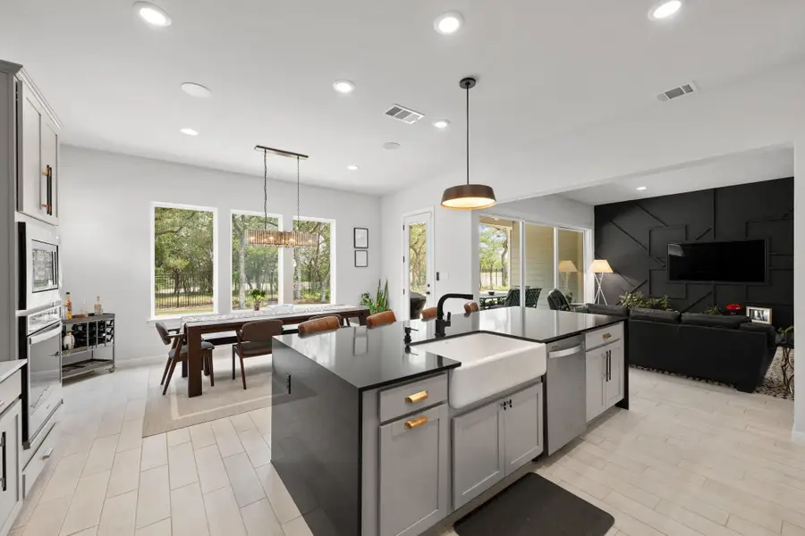 1942 Headwaters Blvd, Dripping Springs, TX 78620 - #2