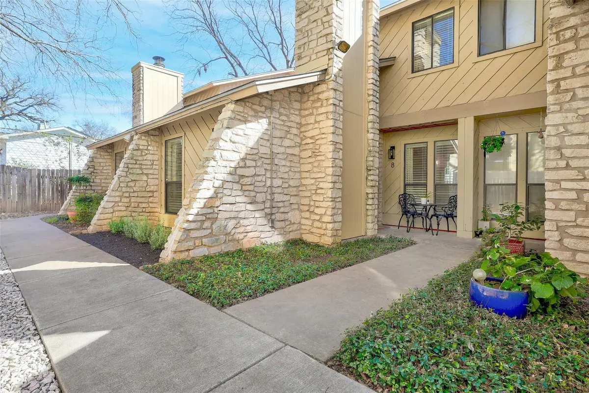 2500 Enfield Rd #8, Austin, TX 78703 - Image #1