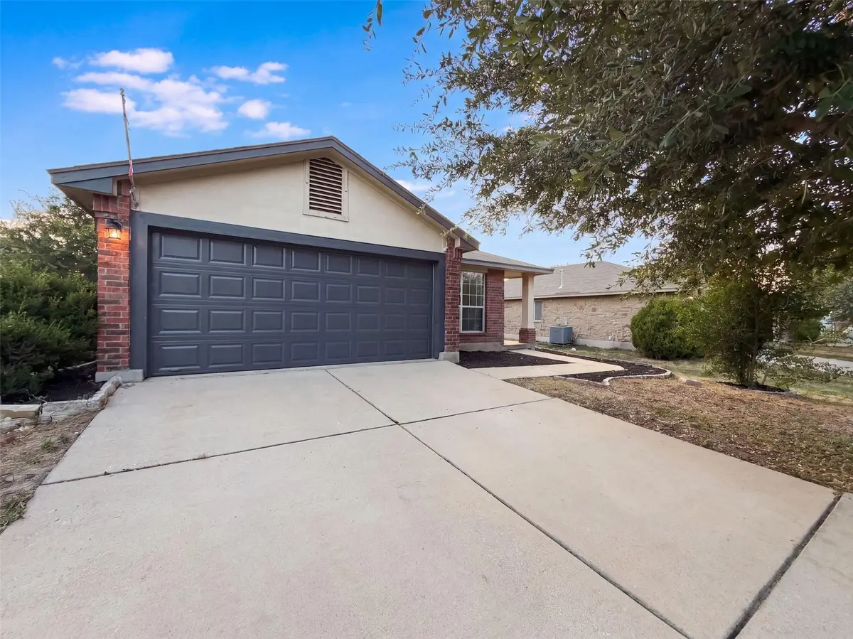 1107 Burgess Dr, Leander, TX 78641 - #1