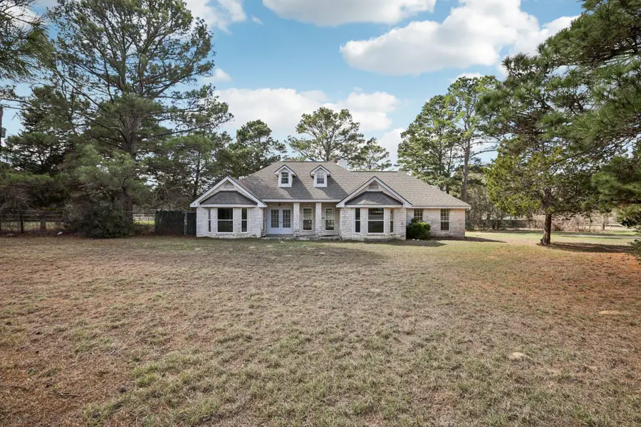 105 Daisy Ln, Bastrop, TX 78602 - #2