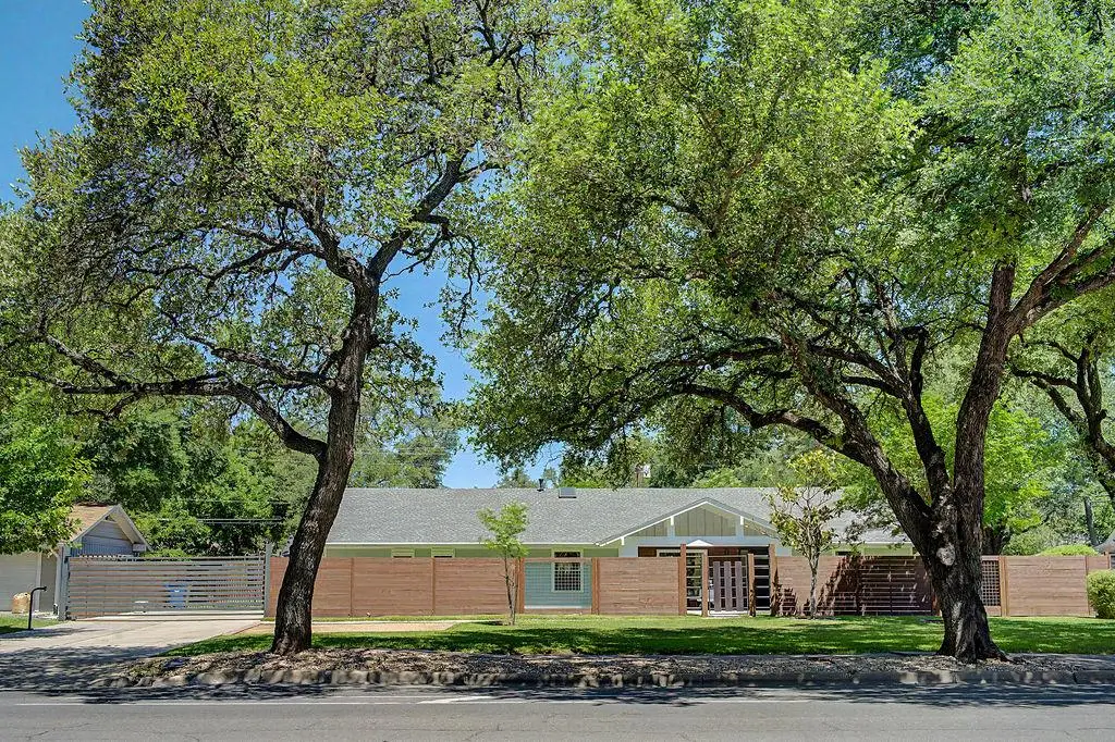 8612 Mesa Dr, Austin, TX 78759 - #1