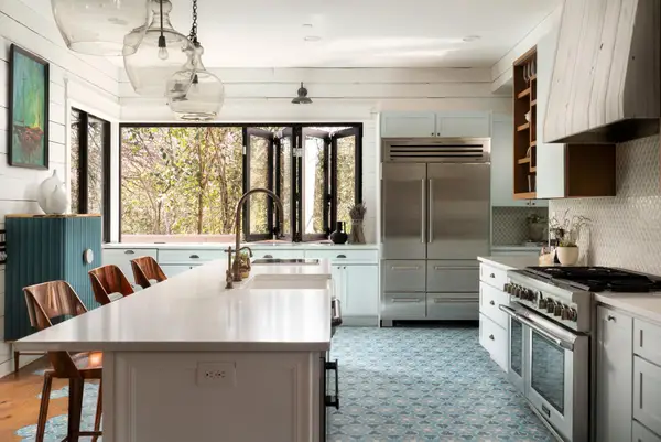 703 E Live Oak St, Austin, TX 78704