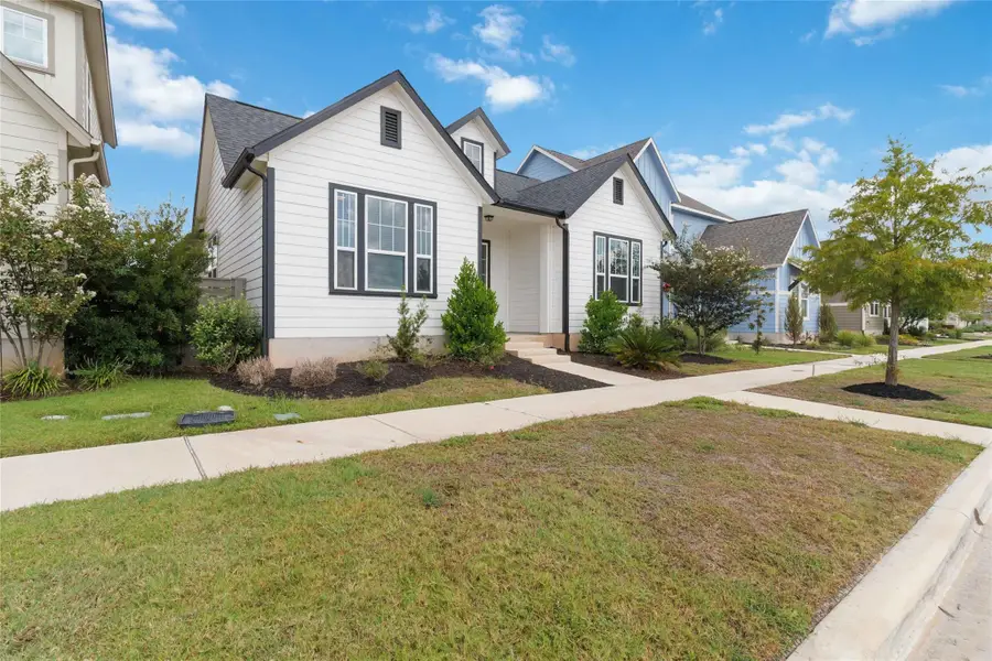 162 Adelton Blvd, Bastrop, TX 78602 - #2