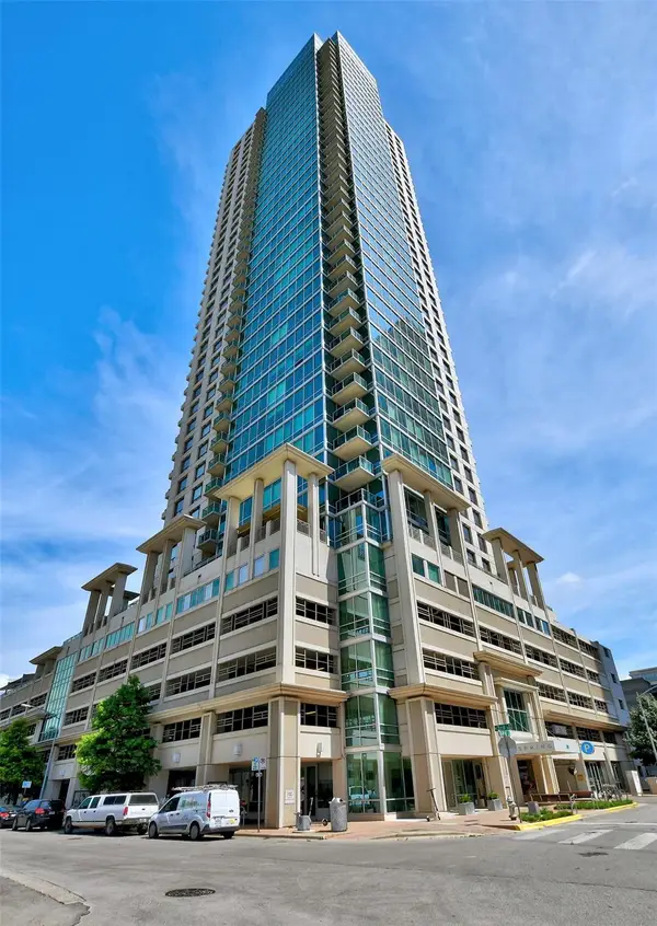 300 Bowie St #1305, Austin, TX 78703