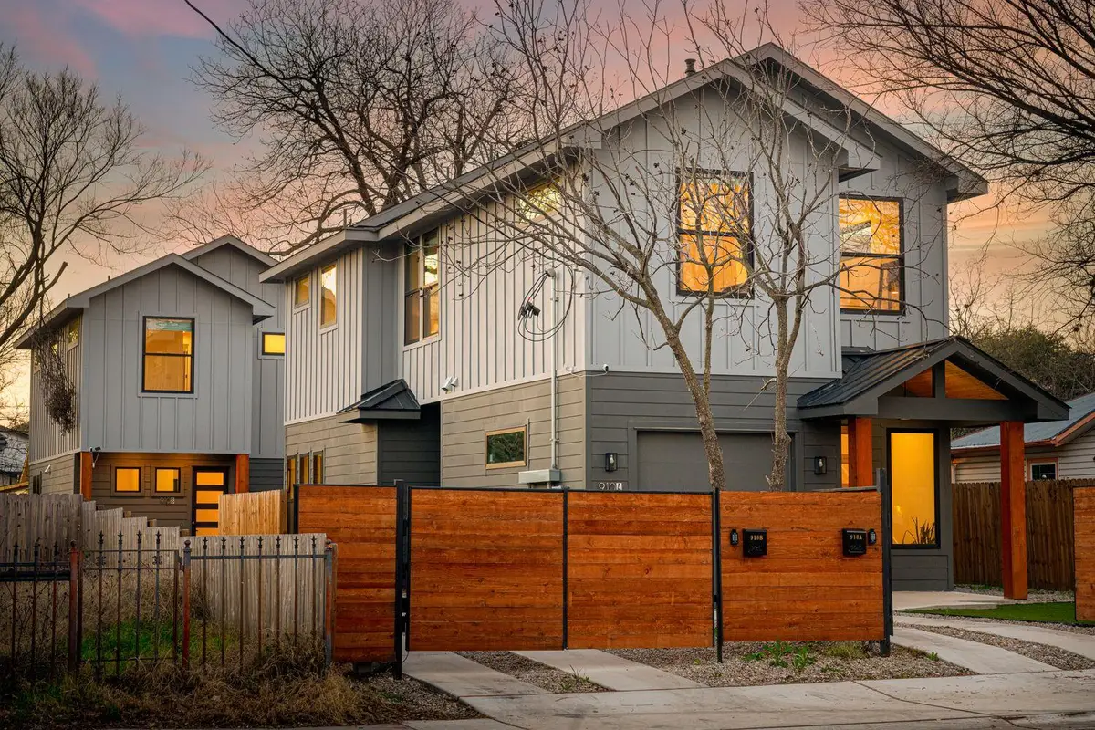 910 Tillery St, Austin, TX 78702 - #1