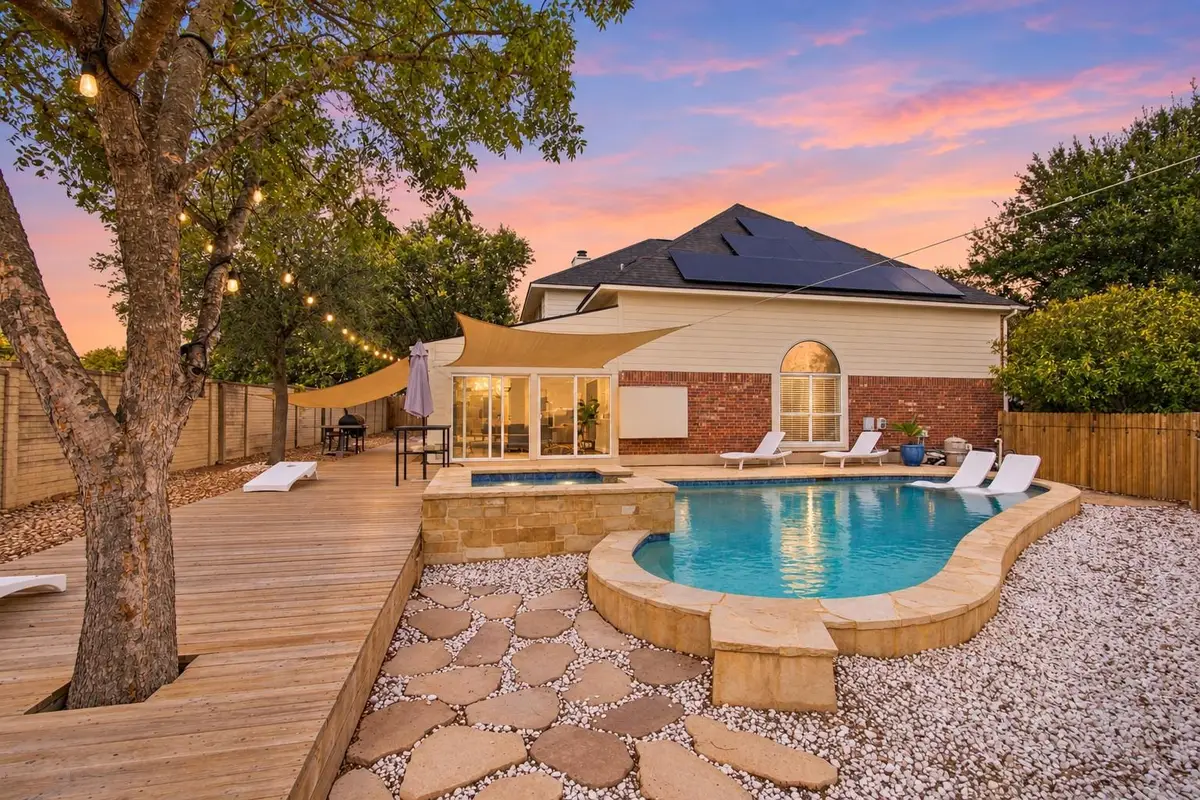 910 Point Run Dr, Pflugerville, TX 78660 - #1