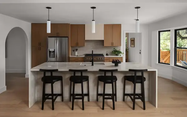 4102 Villacliff Cir, Austin, TX 78759