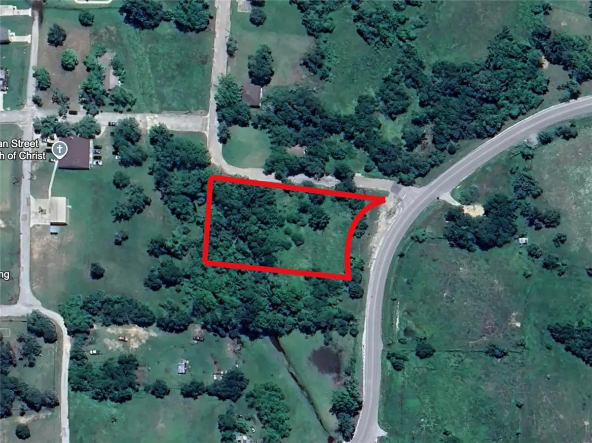 206 W Roberts Ave, Rockdale, TX 76567 - Image #1