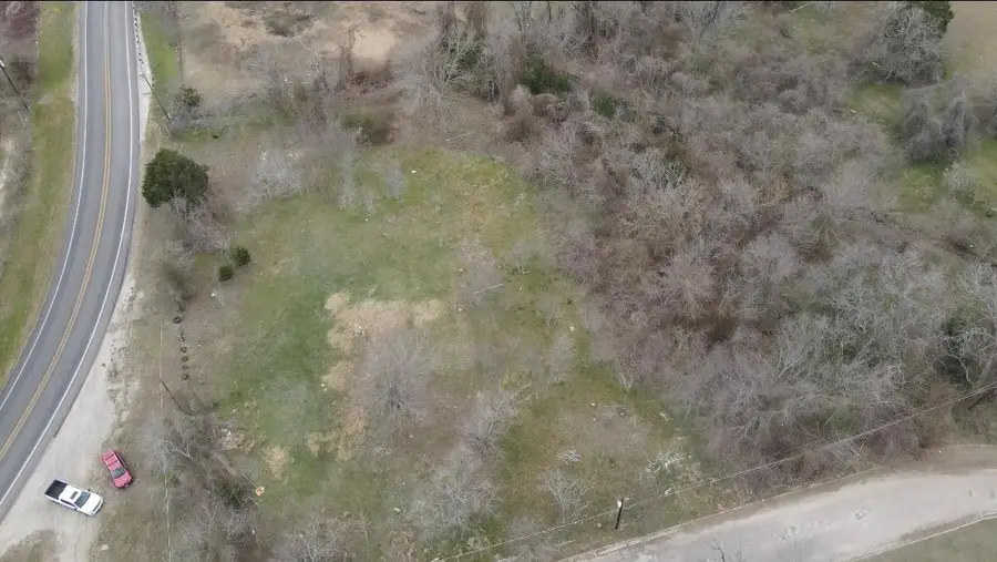 206 W Roberts Ave, Rockdale, TX 76567 - #2