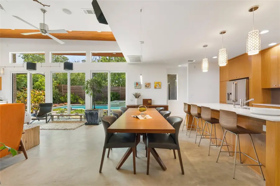 1117 Stobaugh St, Austin, TX 78757 - #3
