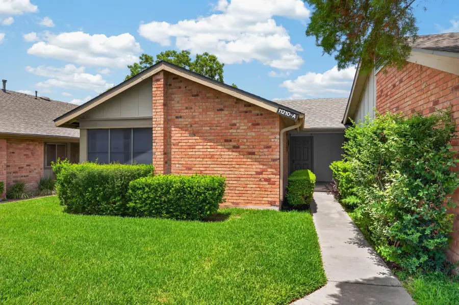 11210 Parkfield Dr, Austin, TX 78758 - #2