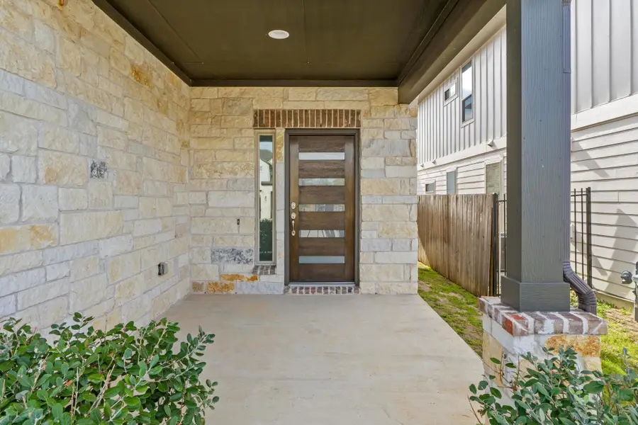 205 Audie Murphy Cir, Leander, TX 78641 - #3