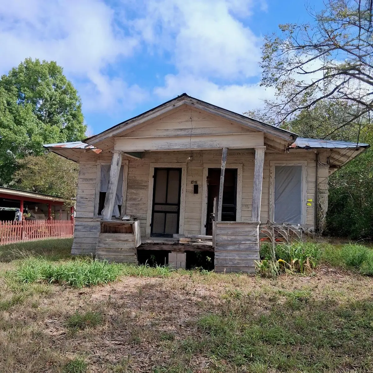 1420 N Hamilton St, Gonzales, TX 78629 - Image #1