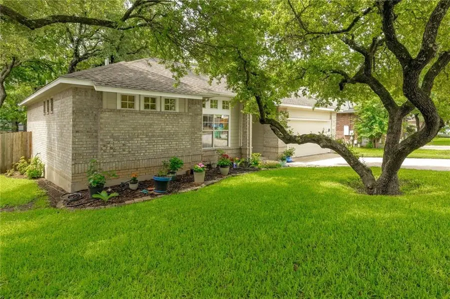 610 Palo Alto Ln, Cedar Park, TX 78613 - #2
