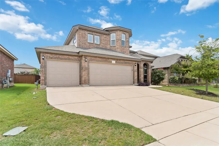 3621 Cinkapin Dr, San Marcos, TX 78666 - Image #2
