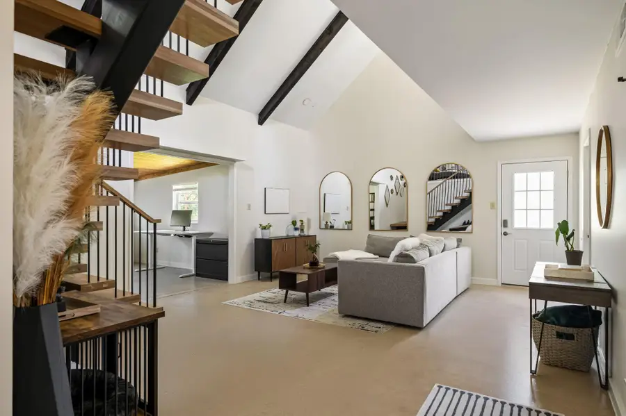 610 Redbud Trl, Austin, TX 78748 - #3