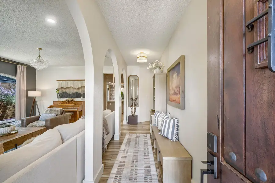 945 Queens Dr, New Braunfels, TX 78130 - #3