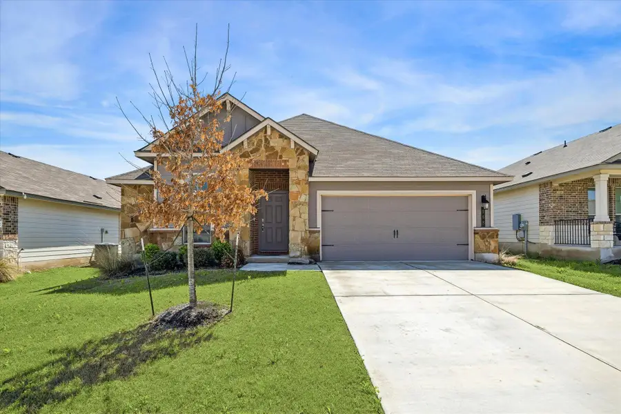 168 Onna St, Taylor, TX 76574 - #3