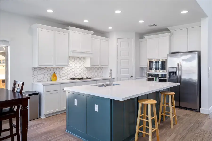 102 Fortuna Ct, Liberty Hill, TX 78642 - #3