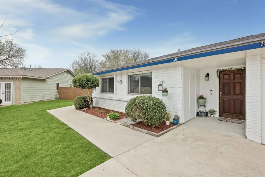 2201 Tallow Ct, Austin, TX 78744 - #2