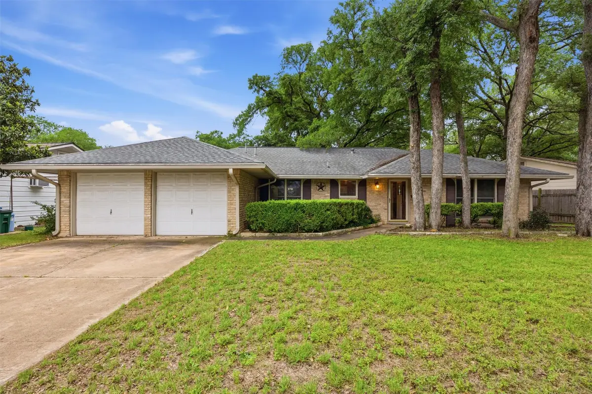 5813 Gateshead Dr, Austin, TX 78745 - #1