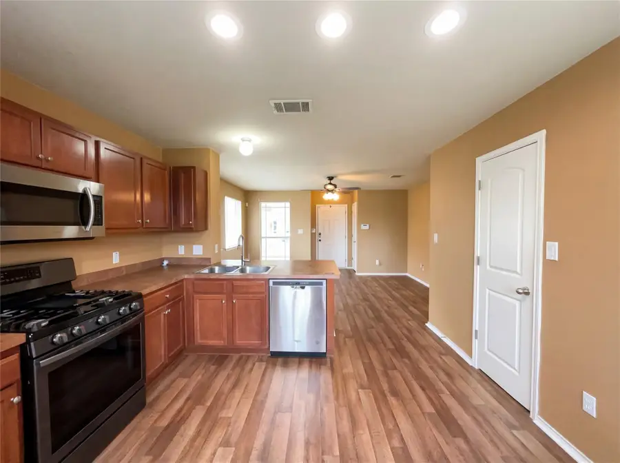 15102 Imes Ln, Austin, TX 78725 - #2