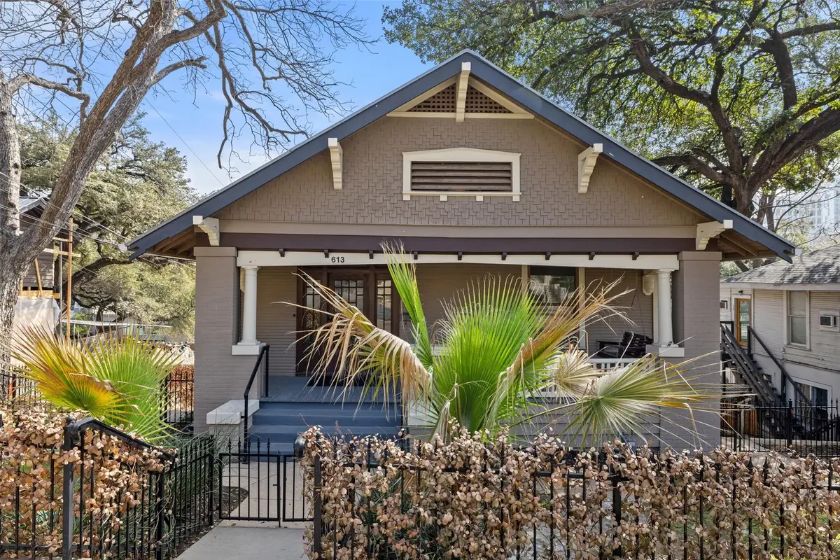 613 Baylor St, Austin, TX 78703 - #1