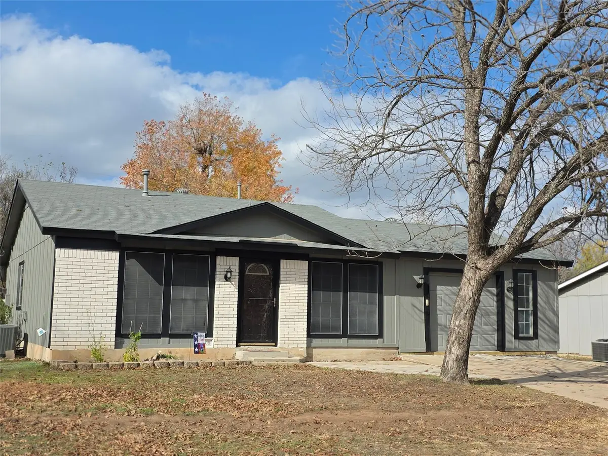 1108 Green Downs Dr, Round Rock, TX 78664 - Image #1