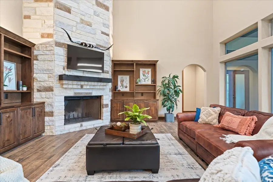 1951 Bridlewood Ranches Dr, San Marcos, TX 78666 - Image #2