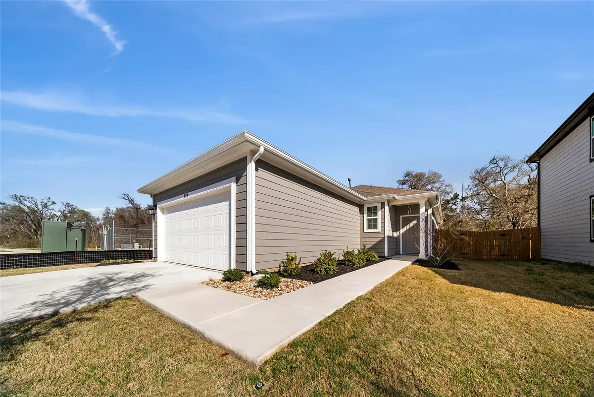 174 Bendecido Loop, Elgin, TX 78621 - #1