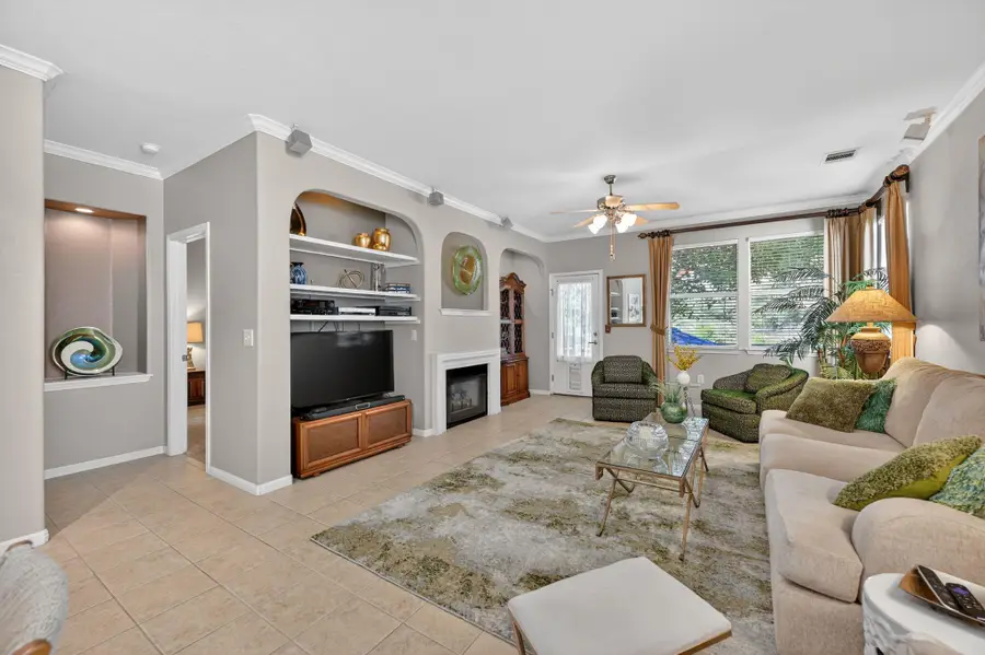 7708 San Felipe Blvd #8, Austin, TX 78729 - #3