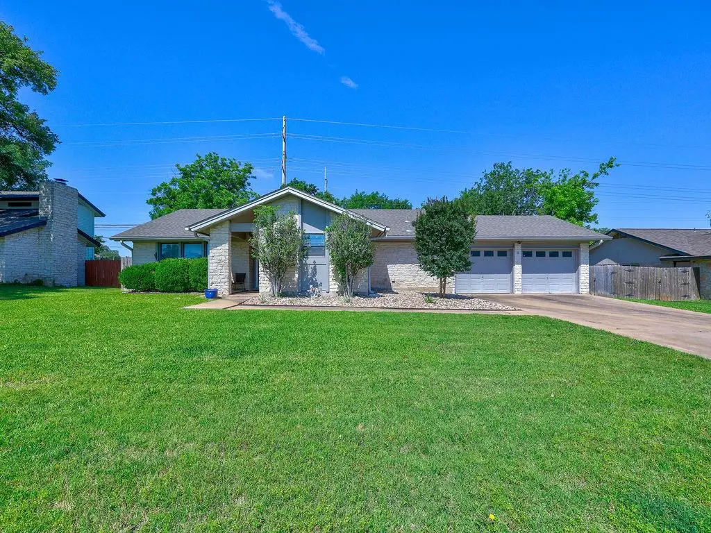 1002 Deep Wood Dr, Round Rock, TX 78681 - #1