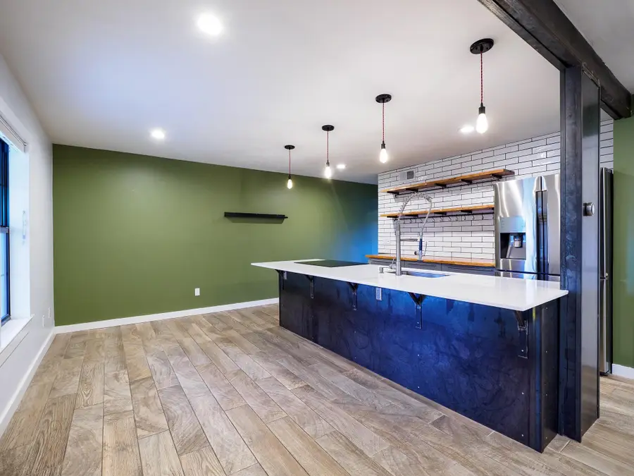 2302 E Side Dr #28, Austin, TX 78704 - Image #3