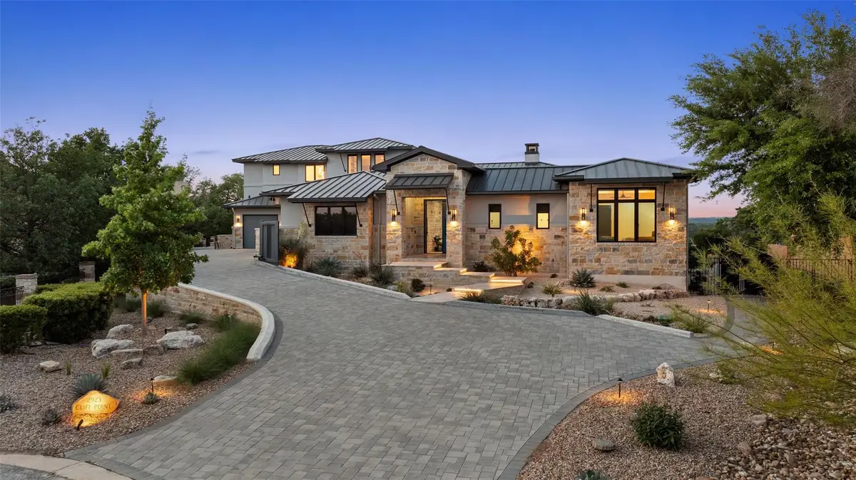 2923 Cliff Pt, Spicewood, TX 78669 - #1