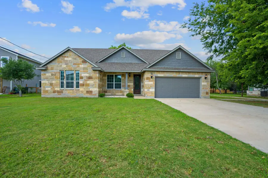 130 Koele Ct, Bastrop, TX 78602 - Image #2