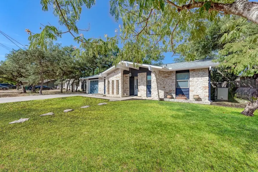 2209 N Celia Dr, Cedar Park, TX 78613 - Image #3