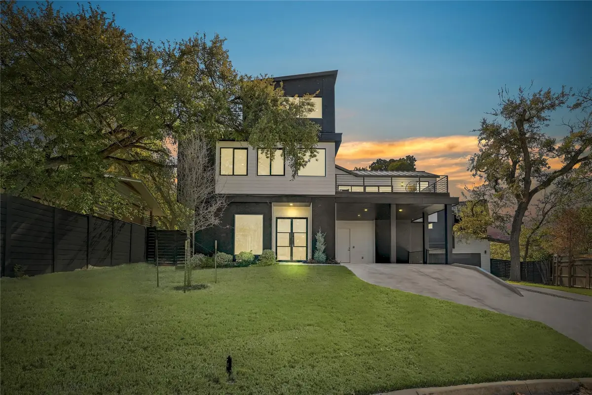 2303 Westworth Cir, Austin, TX 78704 - Image #1