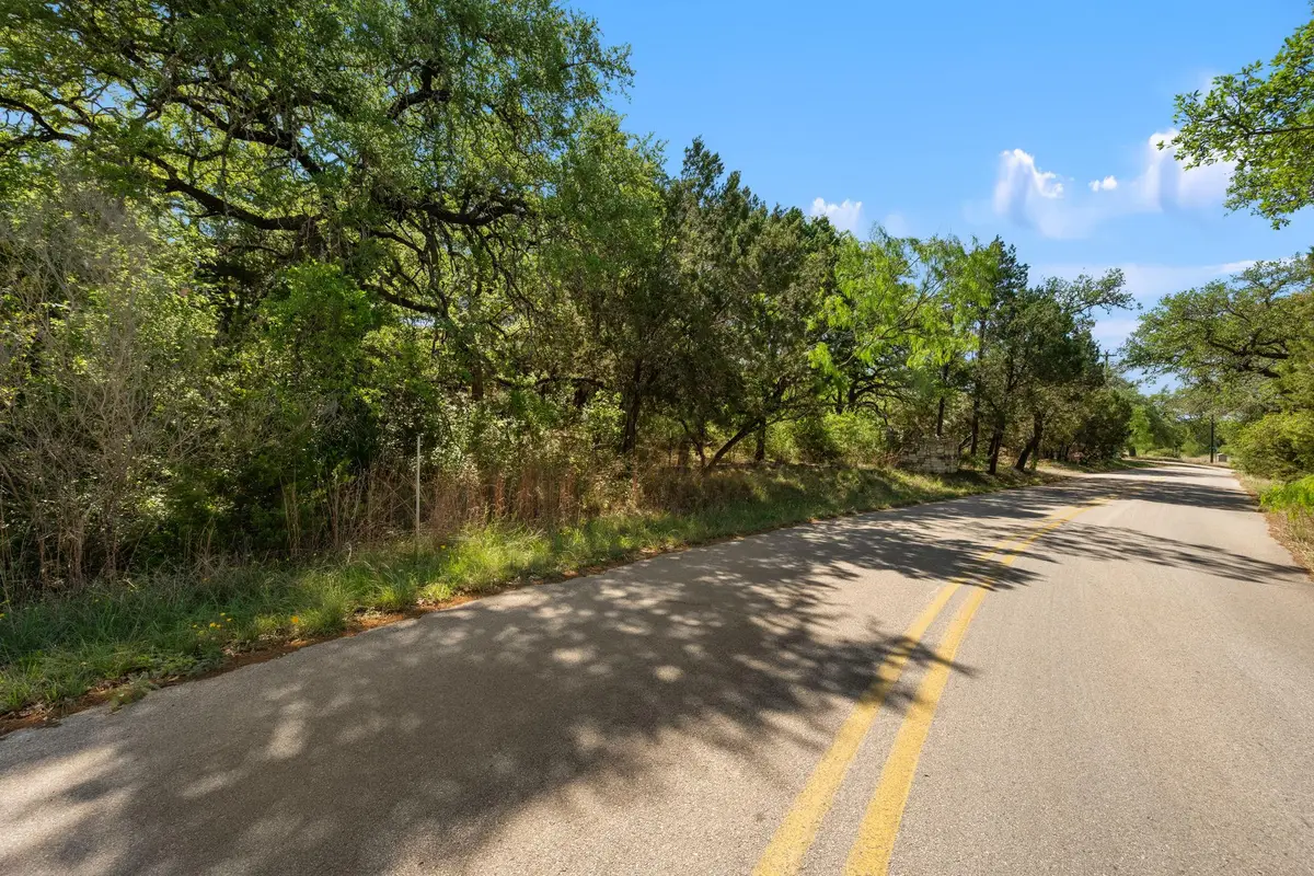 5905 Shaw Dr, Marble Falls, TX 78654 - #1