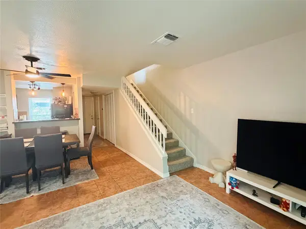 2018 W Rundberg Ln #12B, Austin, TX 78758