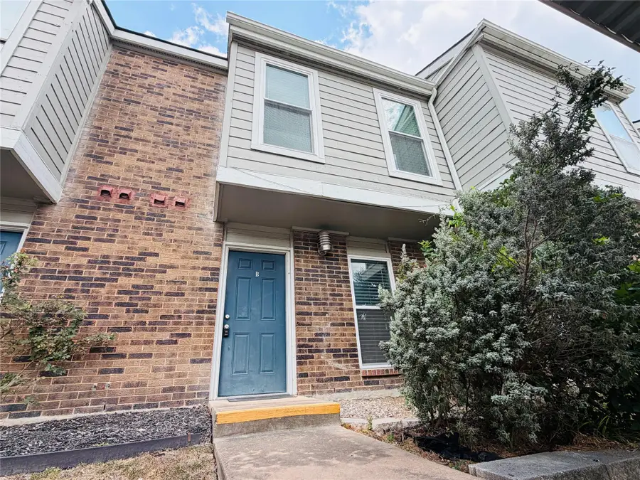 2018 W Rundberg Ln #12B, Austin, TX 78758 - #3