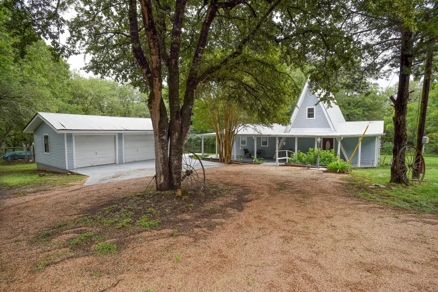 147 Deer Run Dr, Cedar Creek, TX 78612 - #2