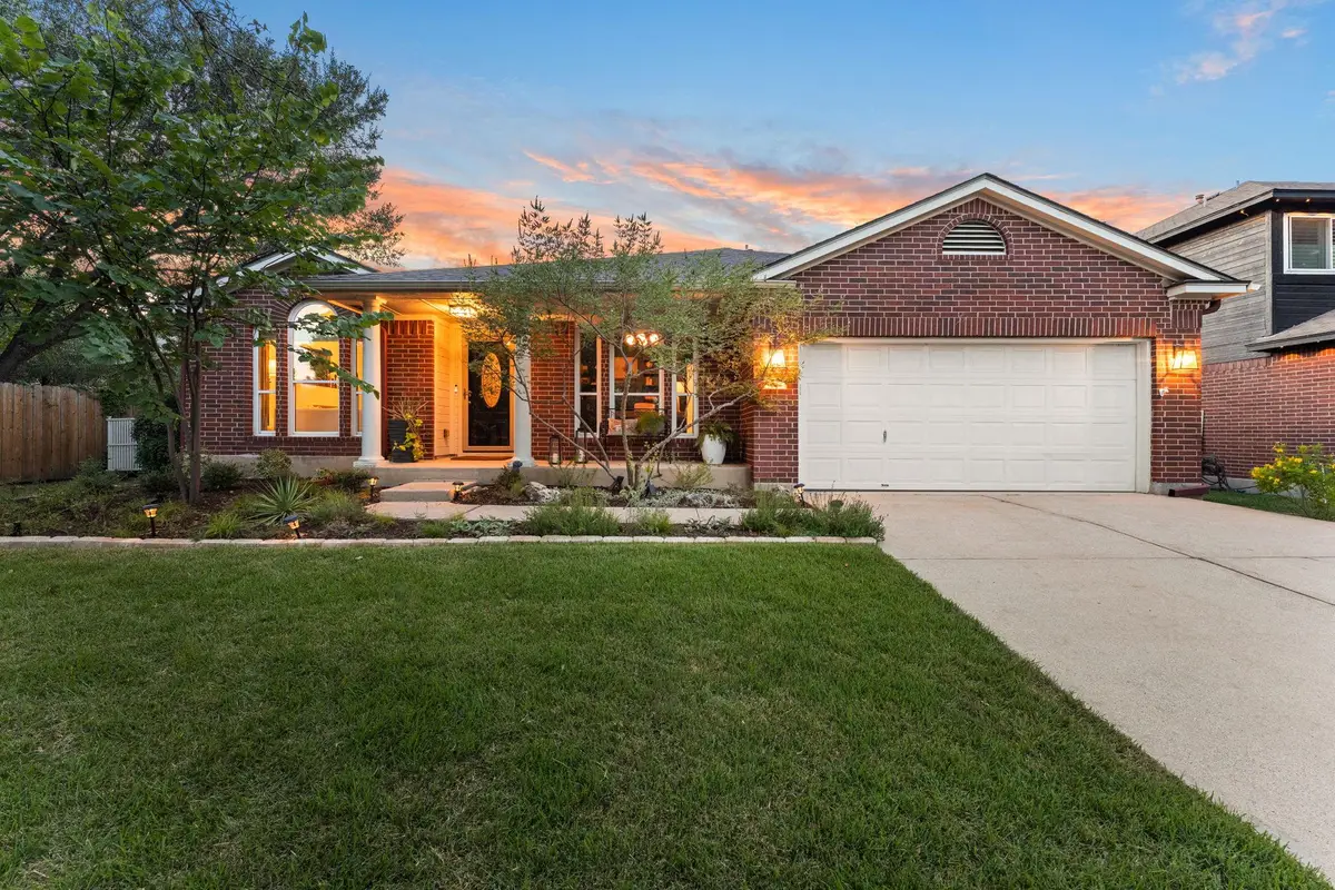 8722 Copano Dr, Austin, TX 78749 - #1