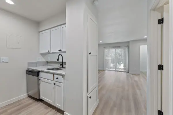 3819 Southway Dr #208, Austin, TX 78704
