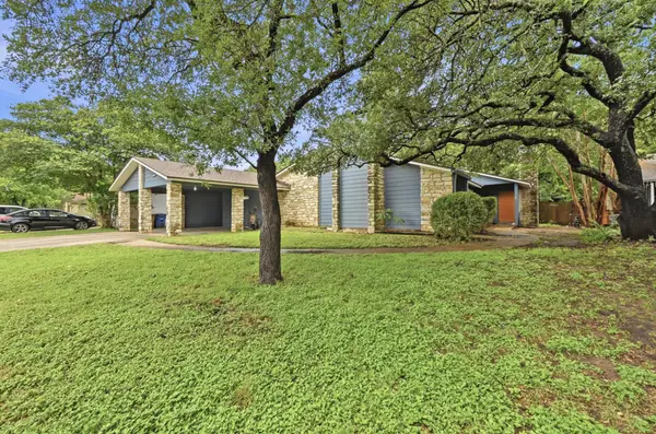 11904 Broad Oaks Dr, Austin, TX 78759
